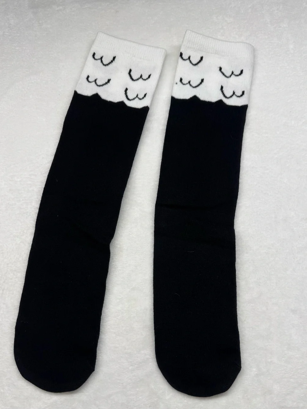 Quirky Bird Claw Crew Socks – Novelty Black White Yellow